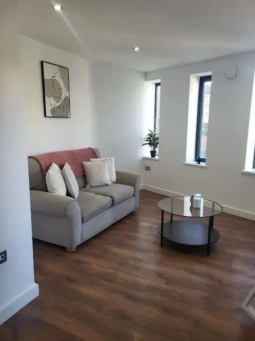 Modern Apartment Nottingham